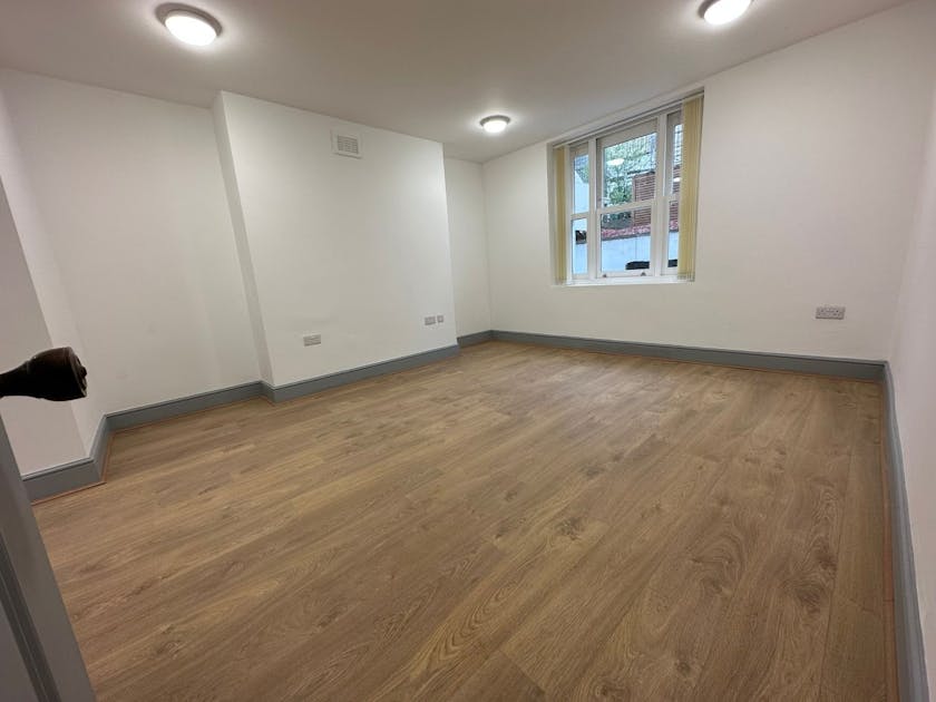 Lewisham High Street Rent Office Space with Hubble