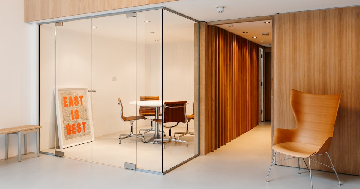 301 Kingsland road Rent this office space with Hubble