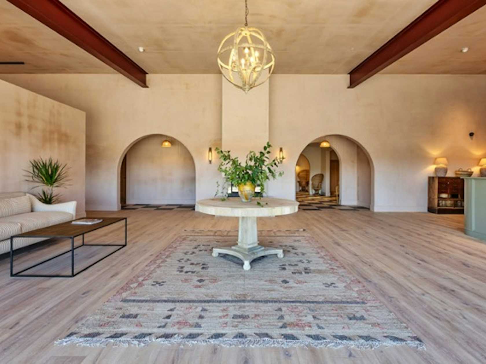 Breakout area