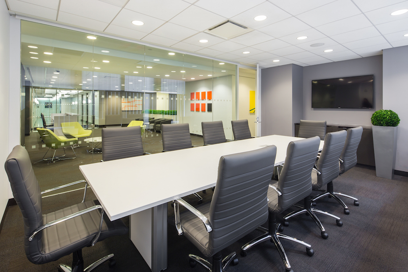 10 person meeting room