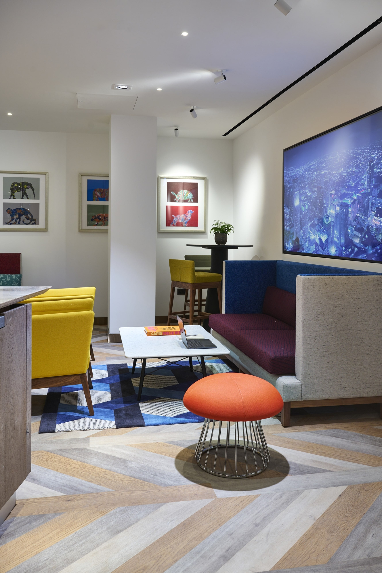 Breakout space