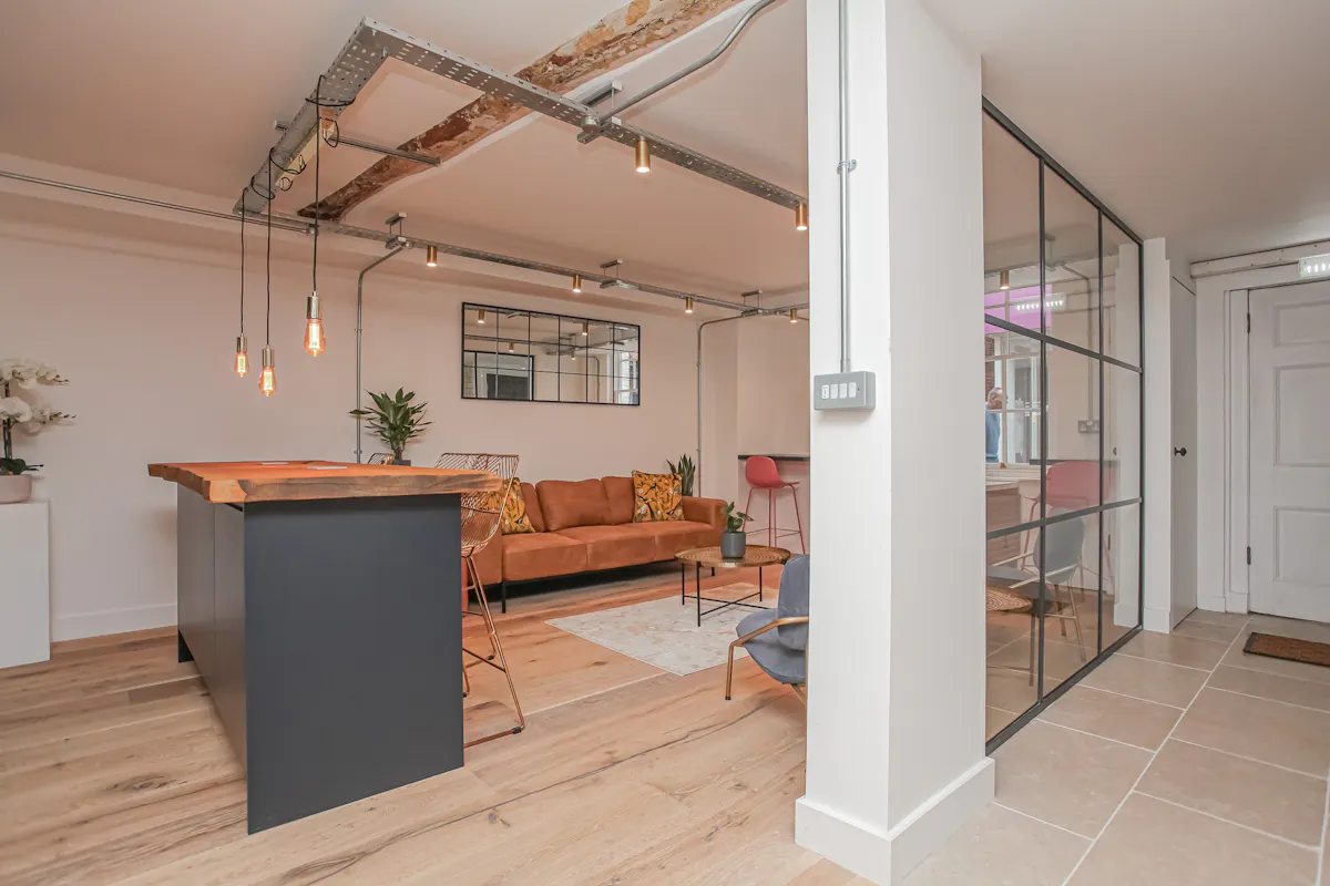 Breakout area