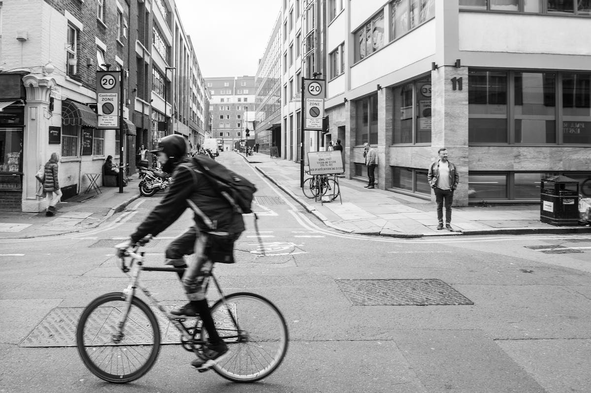 Serviced Office Space & Desks to Rent in London Hubble