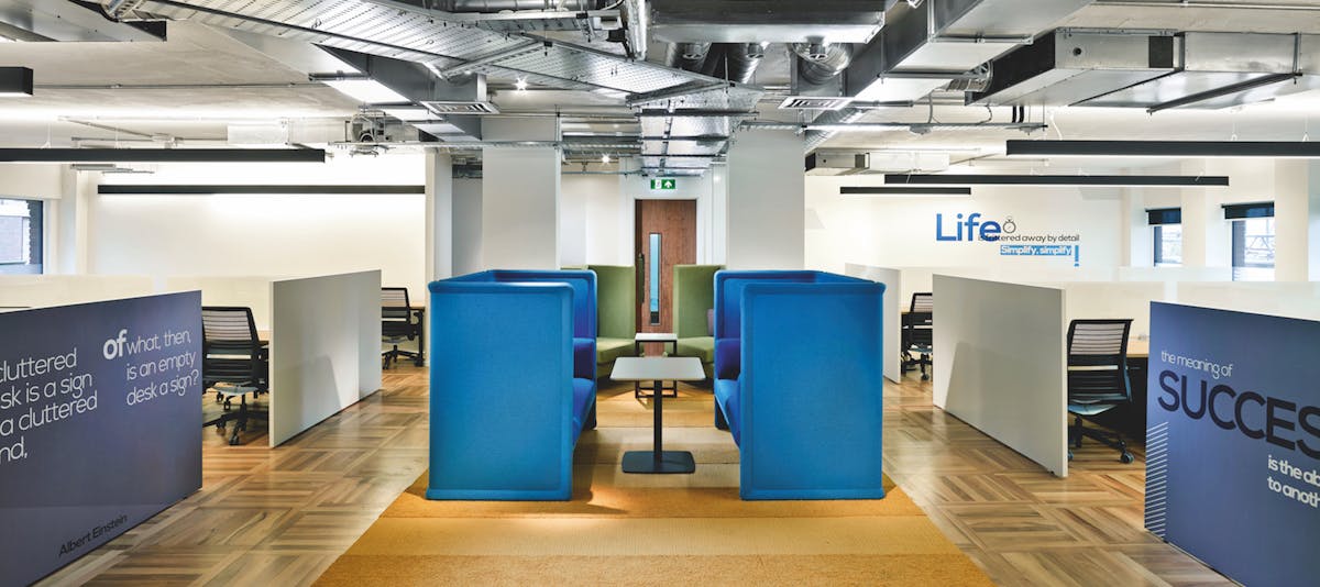 Dedicated Desk Meeting Area