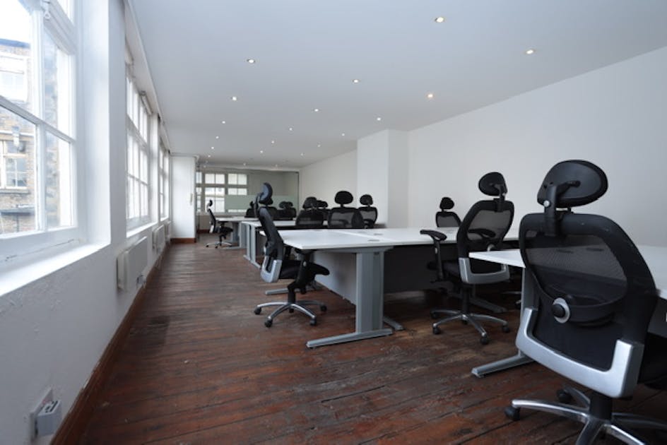 Loft-style office - Leicester Square | Rent Office Space with Hubble