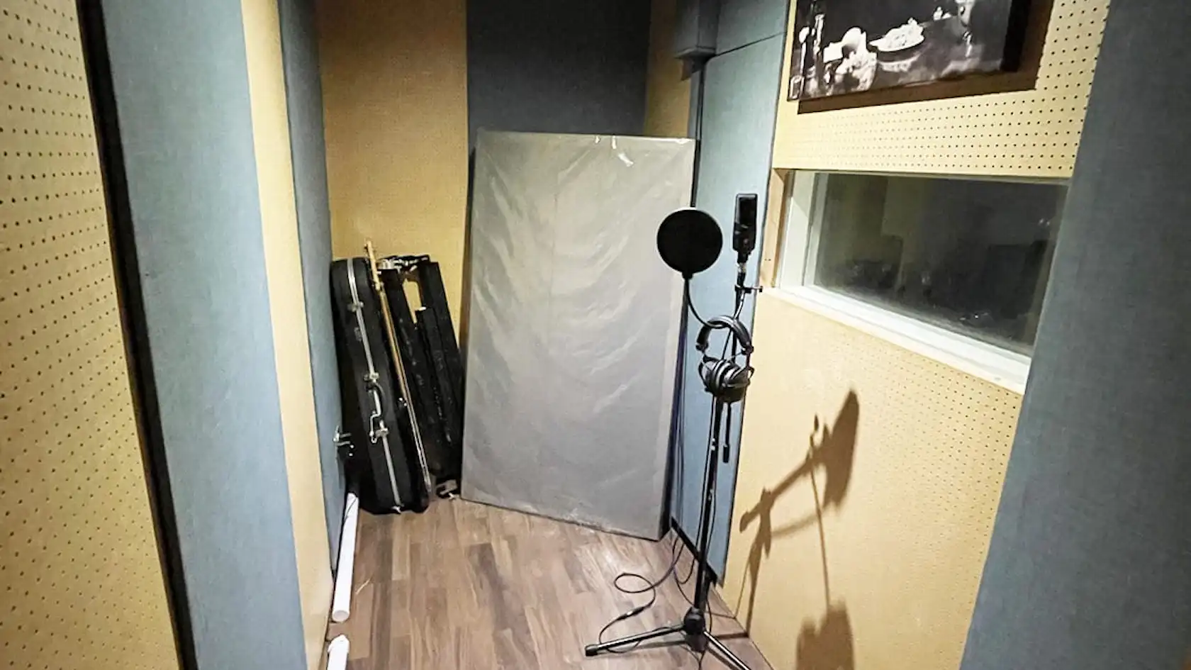 img25